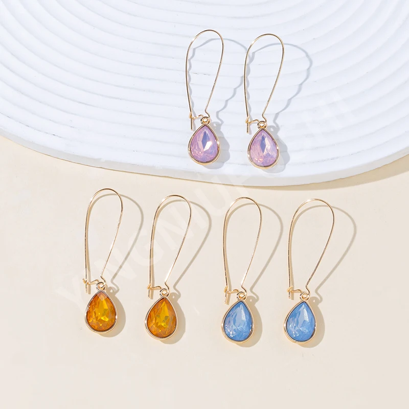 

Simple Design Crystal Ear Hook Earings Women Fashion Temperament Waterdrop Shaped Drop Earrings Jewelry For Her Gifts