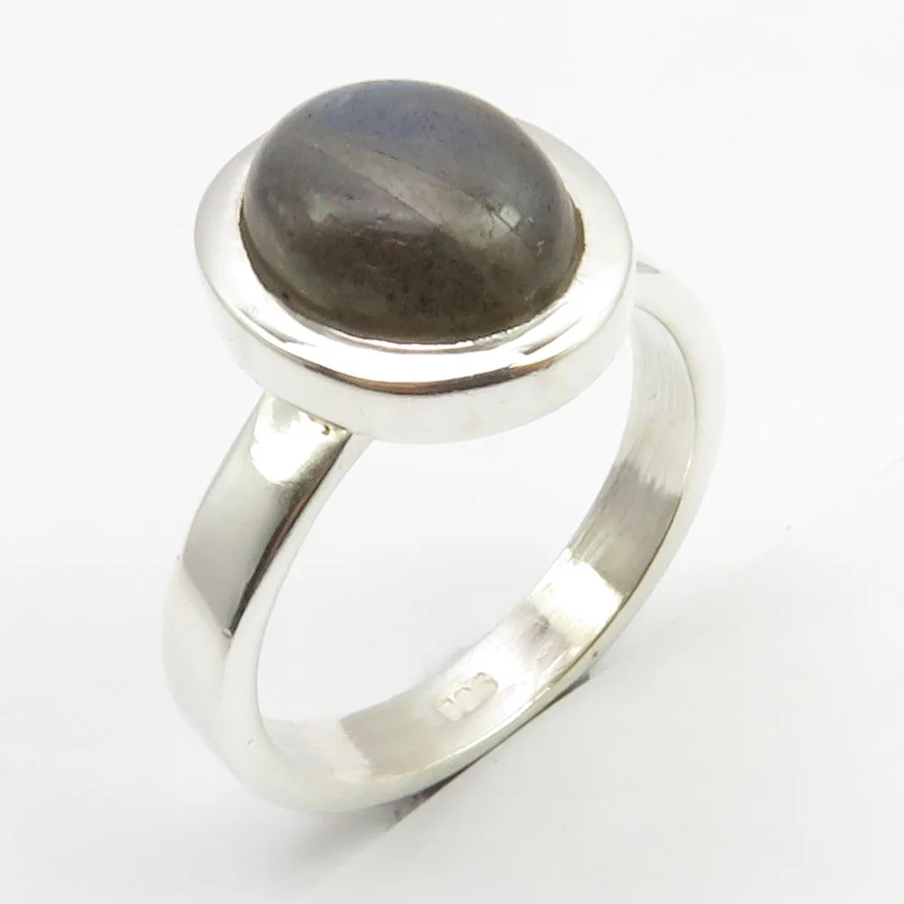 

Semi-precious Stone Ring Size 6.75