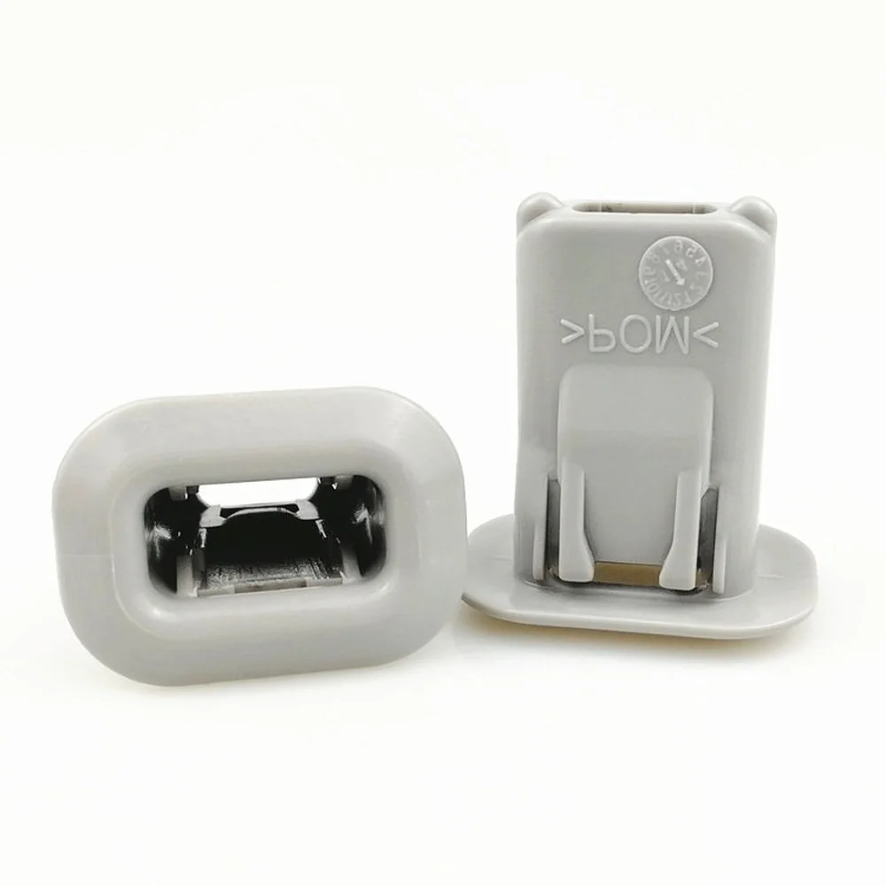 

2pcs Car Rear Seat Fixing Buckle Cushion Pad Clip For Mercedes Benz C-class A180 200 W204 212 Cushion Clip Accessories