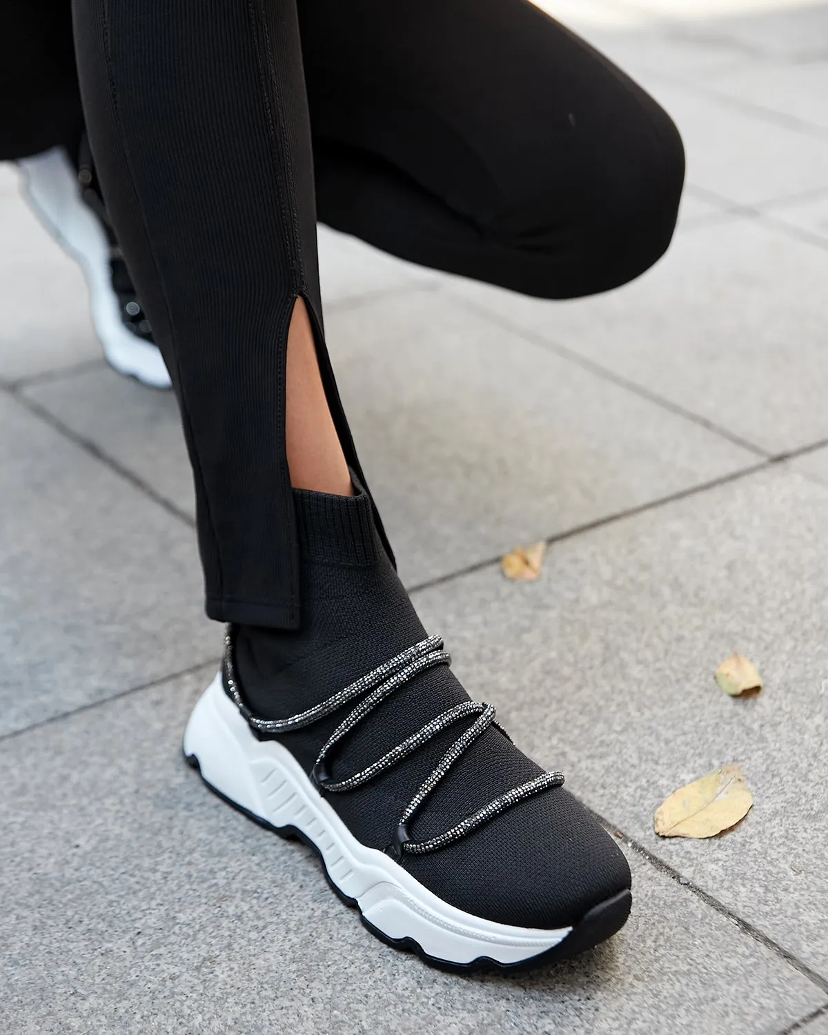 

Women's Casual Shoes New 2021 Top Summer Trends Fashion Style Female Nude Chain Detailed Loafer Autumn Winter Classic