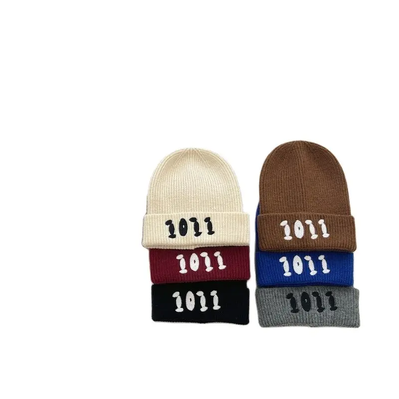 

Детские облегающие шапки 2022, зимняя Милая теплая простая вязаная шапка с мультяшным рисунком и надписью, шапка для мальчиков и девочек, уличная модная шапка для девочек 2-8 лет