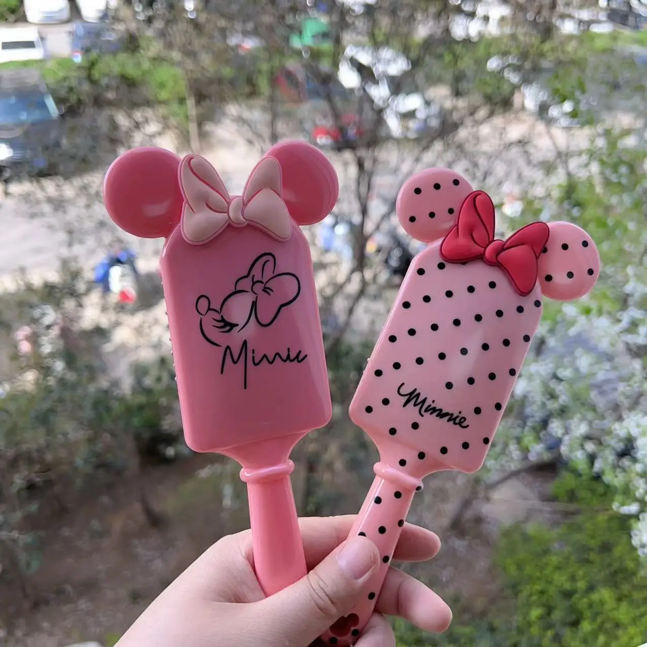 Расческа для девочек с героями мультфильма Минни Микки Маус