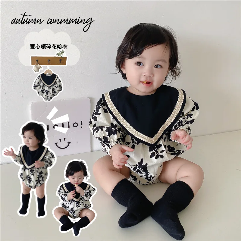 

2022 spring new Korean version female baby retro broken flower long sleeve Khaki baby peach heart collar bag fart clothes