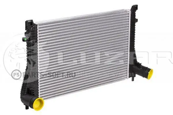 LUZAR LRIC1857 ОНВ радиатор интеркулера для а/м Volkswagen Golf 12 /Skoda Octavia 13 1.8T/2.0T LRIC
