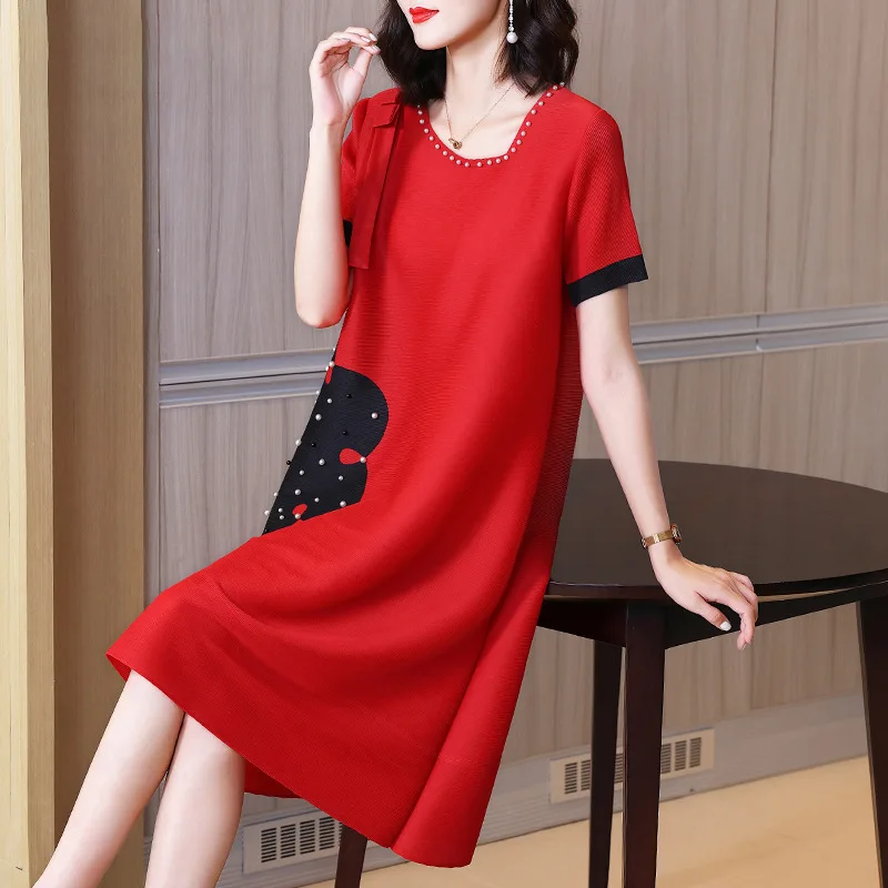 Summer Dress Women Short Sleeve Round Neck Fashion Beading Stretch Miyake Pleated Loose Red Dress For Female 45-75KG