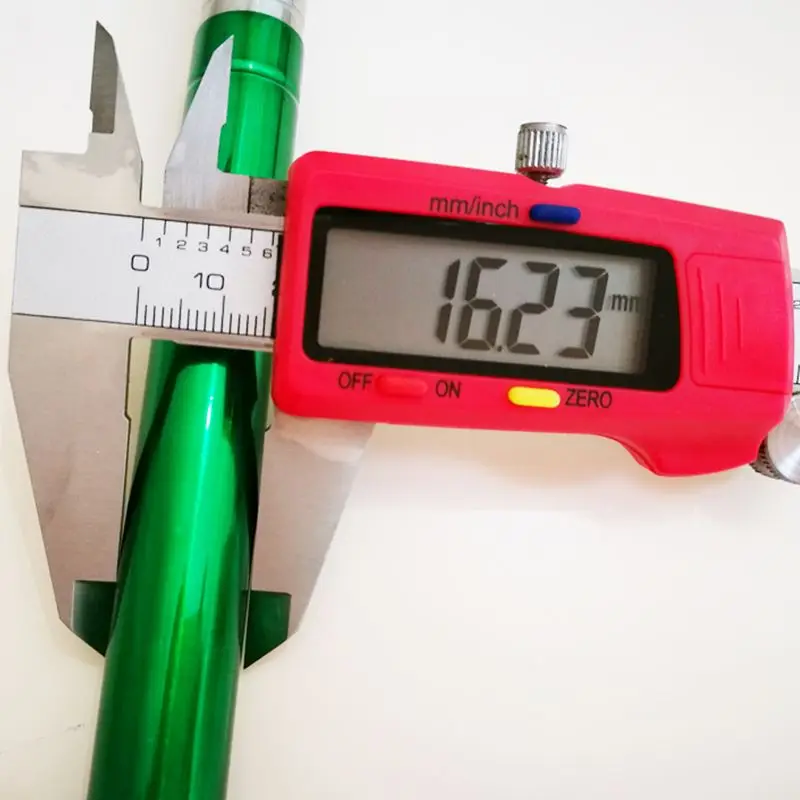 Регулируемый телескопический ударный молоток для обнаружения углубления