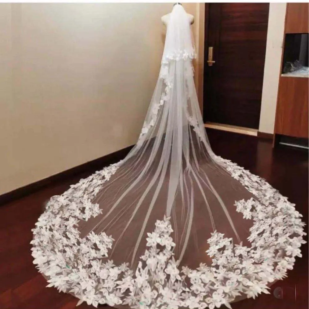 

2 Layers, 6 meters long, 3 meters wide,