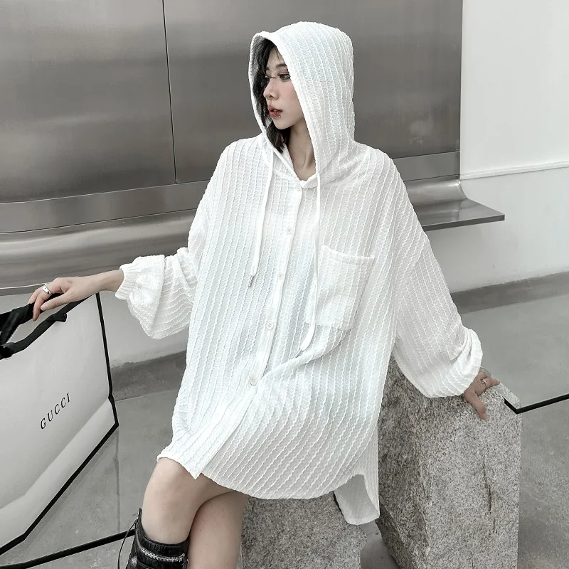 

Korean Version Loose Hooded Sunscreen Shirt Women's Spring Summer Three-dimensional Jacquard Fashion Top Air Conditioning Shirt