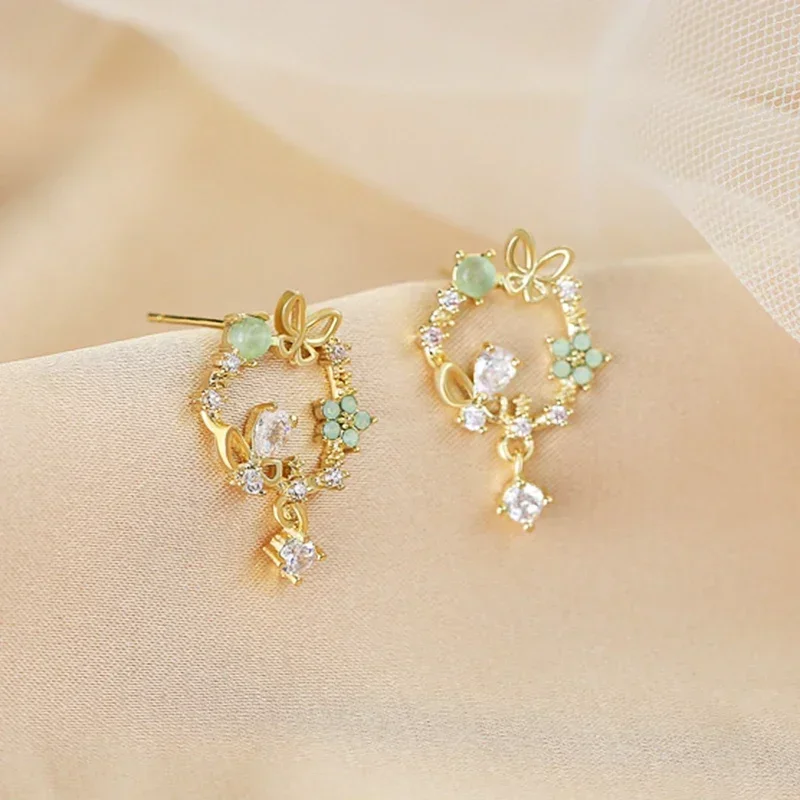 Женские серьги-гирлянды в виде бабочек серебро пробы