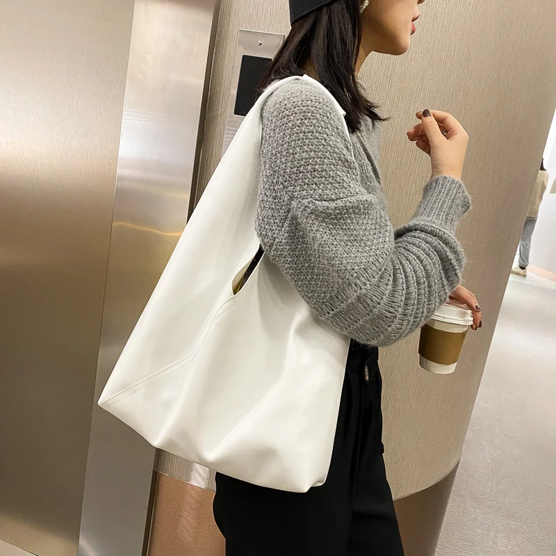 2023 Shopping Bag Woman Bag Pure Color Series Reusable Commuter Simple Large Capacity Fashion Tote Bag designer bags luxury