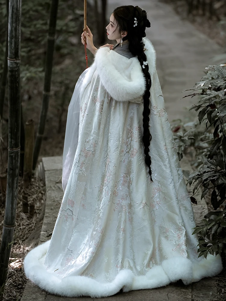 Плащ Ханфу с капюшоном и бархатным зимним утепленным теплым плащом в китайском