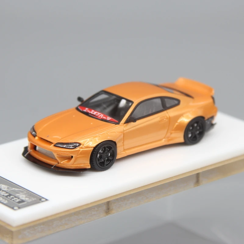 

Дикий огонь 1:64 туристический автомобиль, модель спортивного автомобиля Pandem Rocket Rabbit Silvia S15 для Nissan