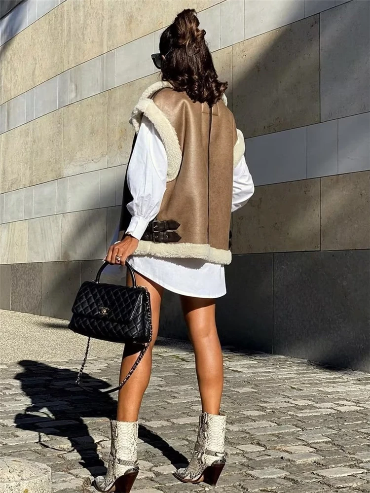 KEYANKETIAN Women's Fur one-piece thickened waistcoat Fall/winter new brown suede lapel sleeveless vest short coat