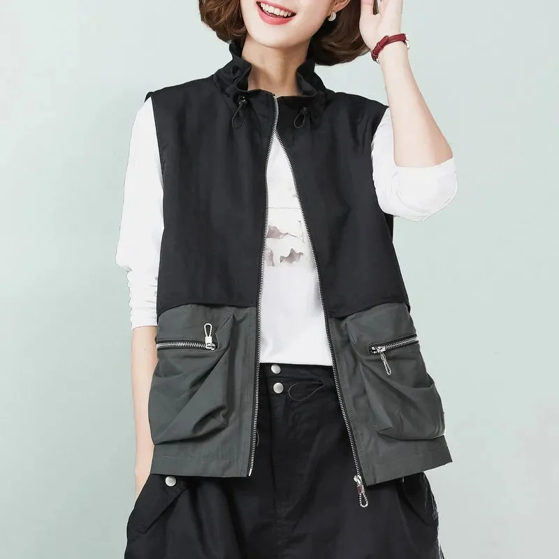 

Жилетка женская с воротником-стойкой, на молнии, с карманами