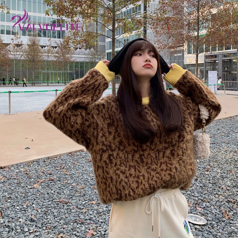 

2022 Autumn Winter New Woman Korean Version Loose and Lazy Leopard Print Sweater Fashion Casual High Quality Round Neck Sweater