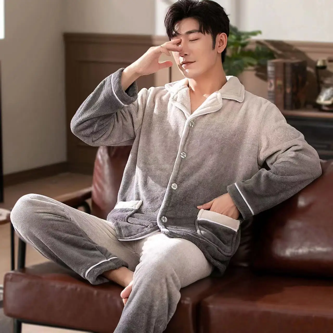 Winter Thick Warm Pajamas Sets Men Turn-Down Collar Flannel 2 Piece /Set Coral Velvet Pyjamas Suits Long Sleeve Trousers Lou