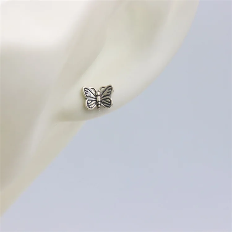 

ZFSILVER Fashion Lovely Cute S925 Sterling Silver Korean Insect Retro Butterfly Stud Earring Jewelry For Women Charm Party Gift