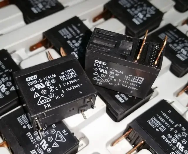 Новый OMIF-S-112LM OMIF-S-124LM (62F-24V/12V-17A) Реле 4 контакта