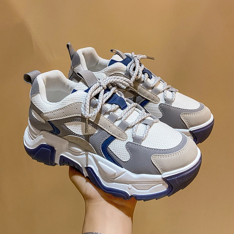 

Дизайнерские кроссовки для женщин, повседневная обувь на платформе, модные спортивные кроссовки на толстой подошве, женские кроссовки на м...