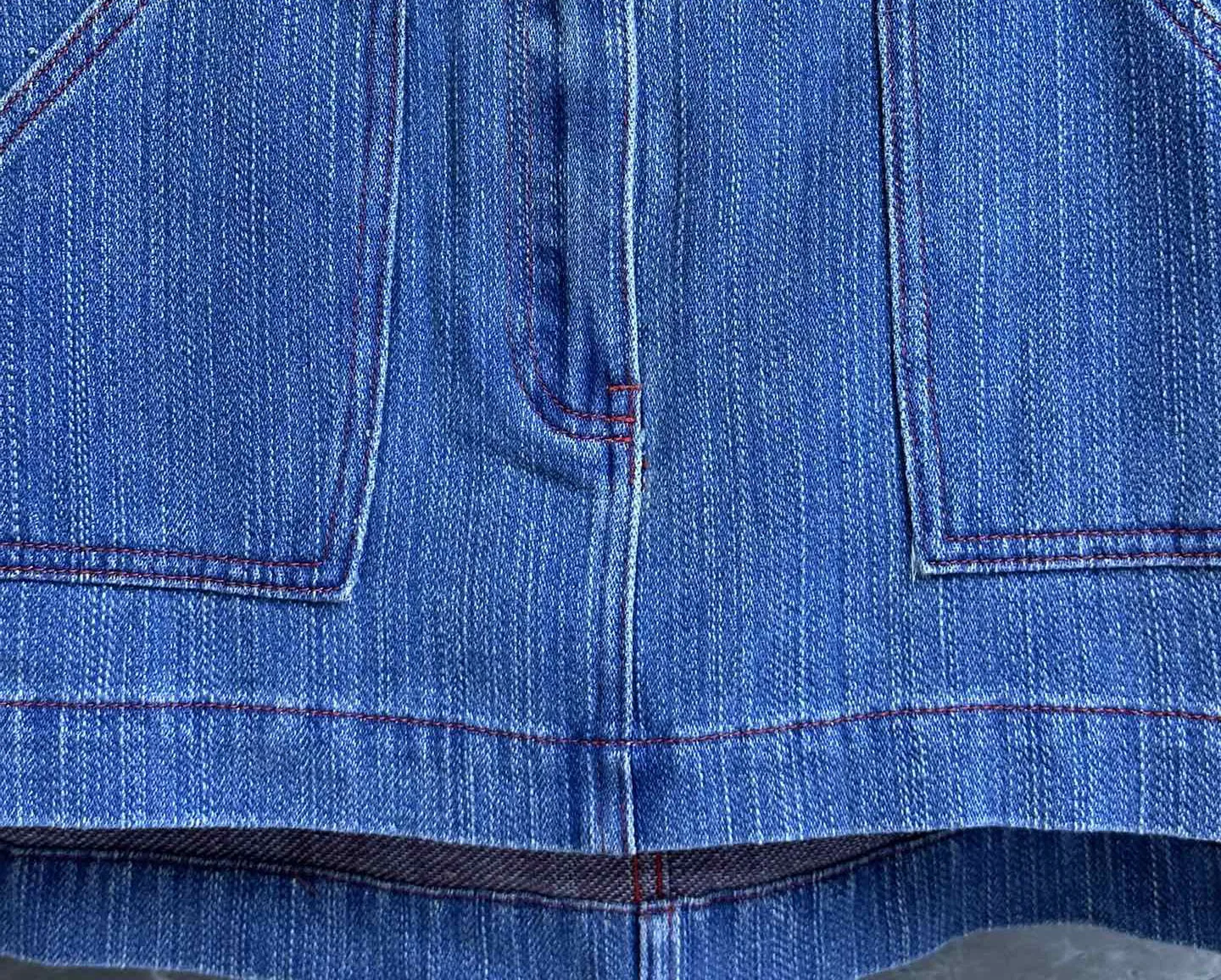 Рисунок 3 - Женская джинсовая юбка А-силуэта