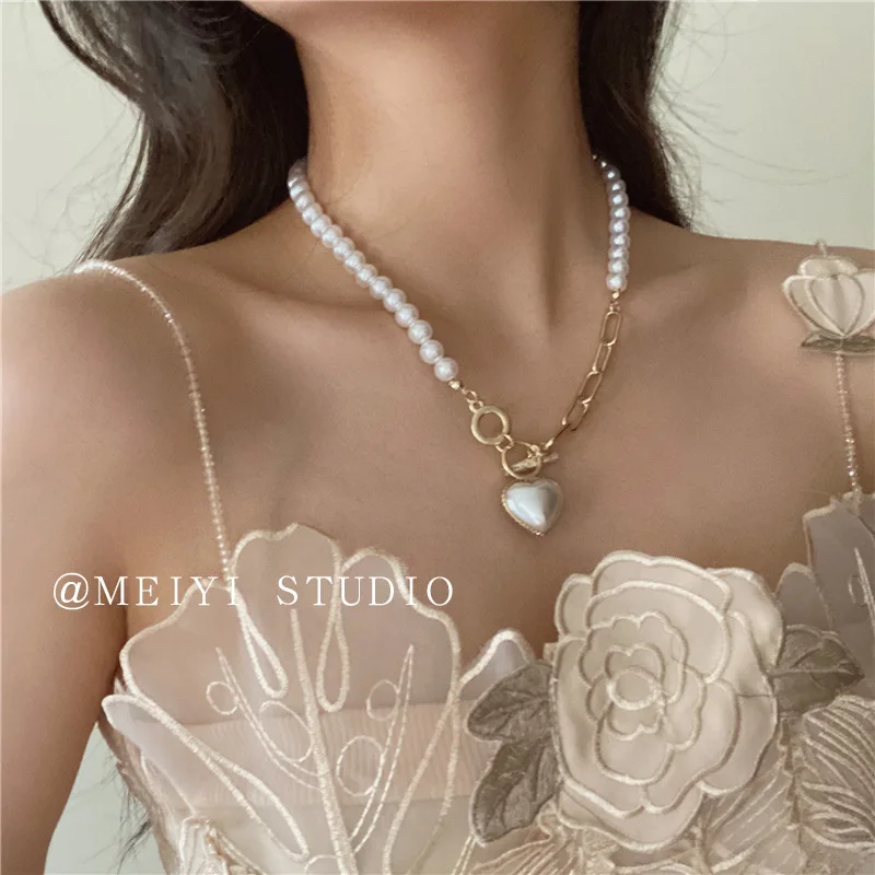 

Luxury Handmade White Simulated Pearl Chic Heart Pendant Necklace Party Jewelry