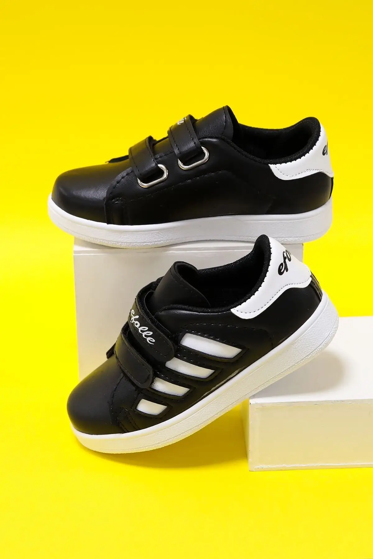 

Hot Selling Kids Children's Shoes Black White Bottom Side White Band 2021 New Arrival Kids Boys Girls Cute Casual Shoes