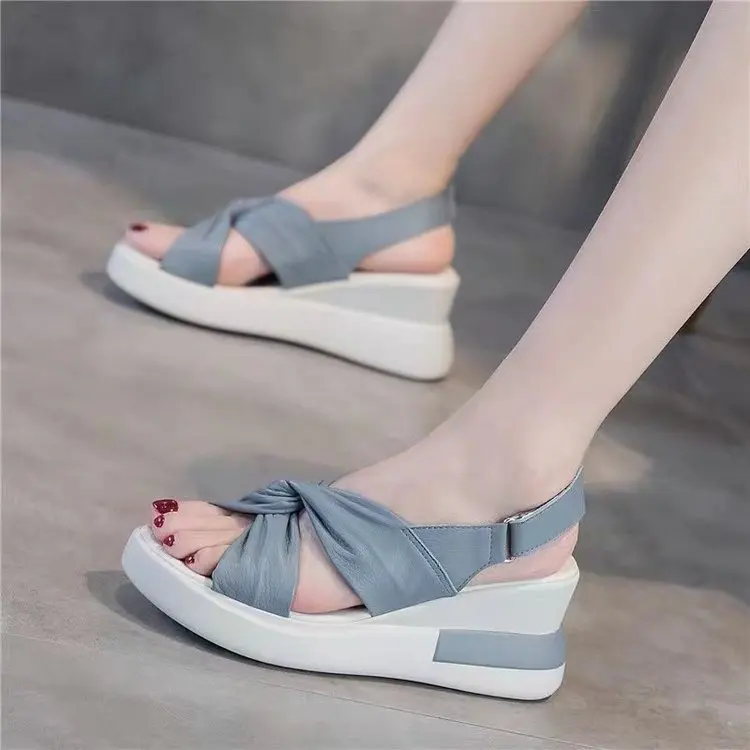 

Open Toe Shoes Low Sandals Woman Leather Clogs Wedge Summer Heels Buckle Suit Female Beige Peep Low-heeled Comfort Platform Girl