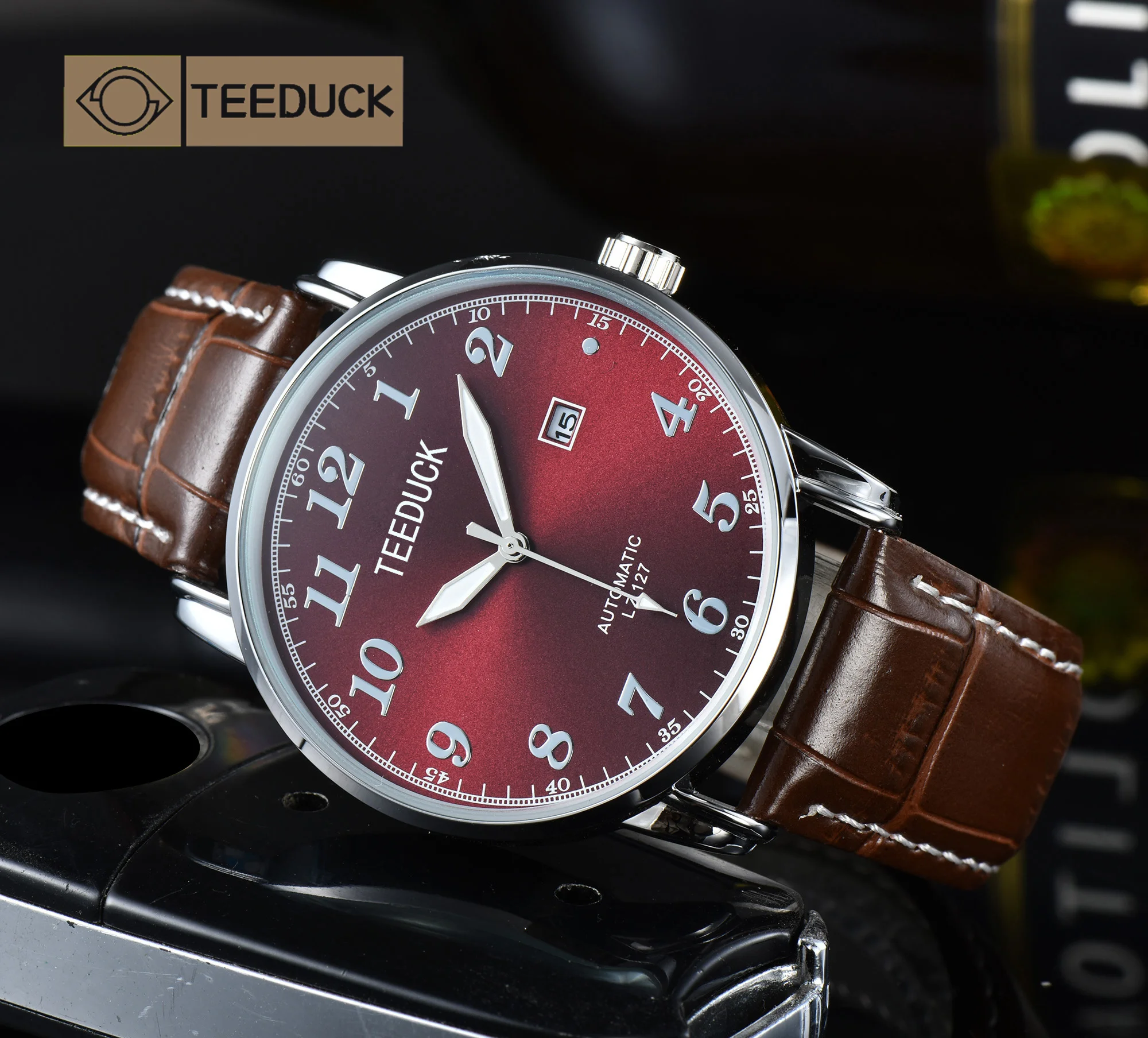 

Quartz Watch luxury brand Luminous zep Military Waterproofing leather calendar Stainless Steel Men Wristwatch