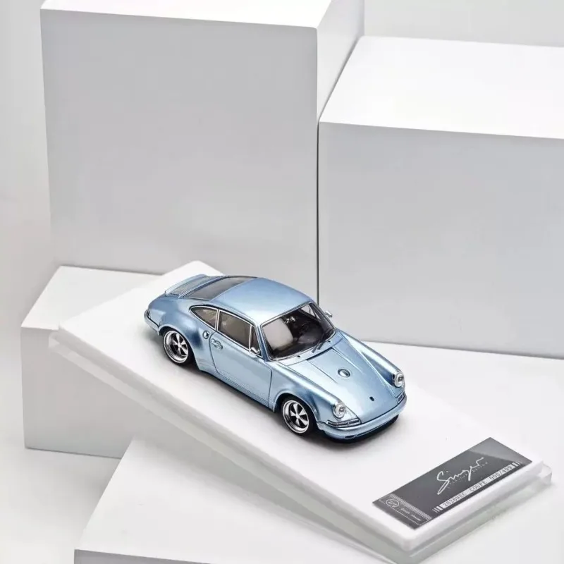 Фото Коллекционная модель автомобиля HEC Zincit Singer Coupe DLS Red Blue Limited Edition, масштаб 1:43, ультратонкий литой сплав, идеальный подарок №4