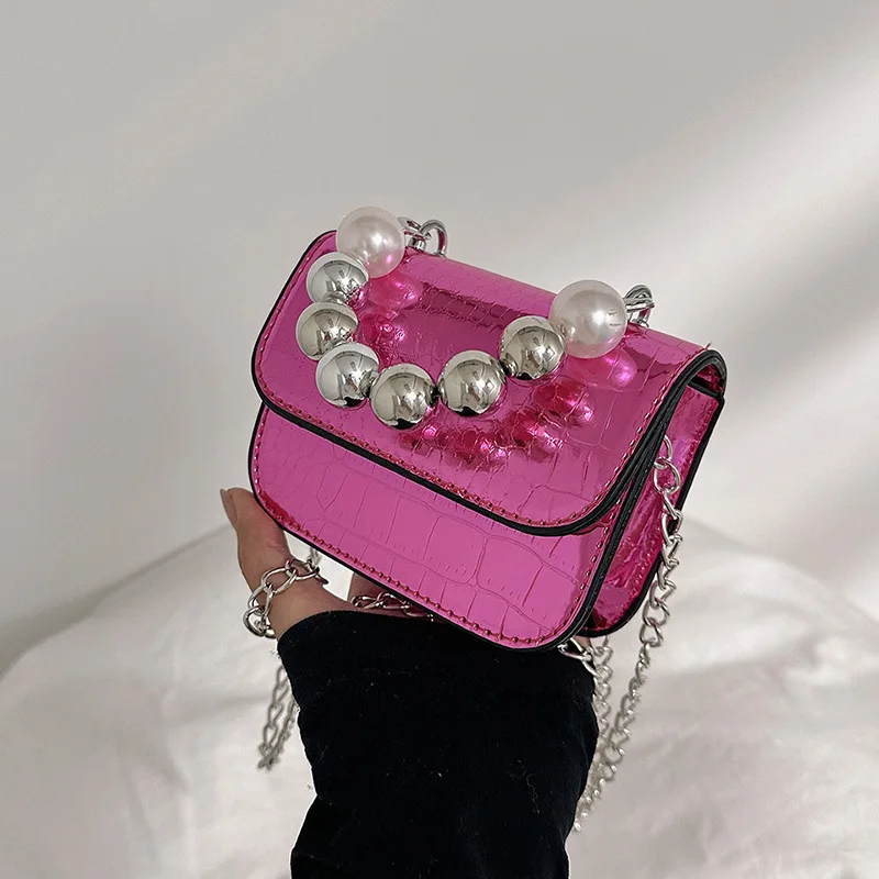 

Patent Leather Purse and Handbags Pearl Beaded Handle Bags for Women Crocodile Shoulder Messenger Bags Small Bolsa Feminina