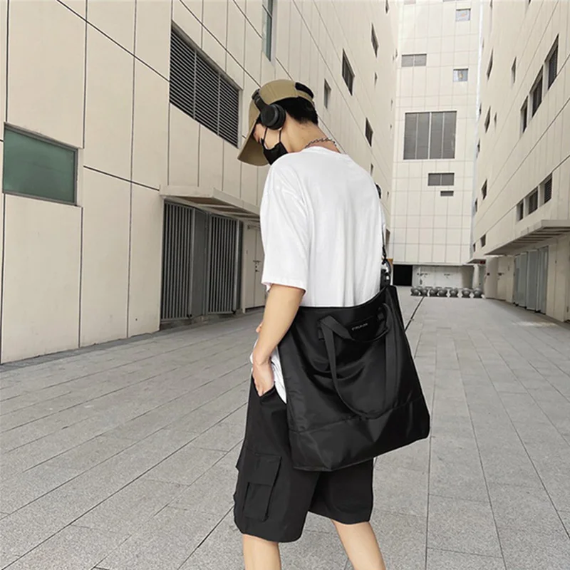 Unisex Outdoor Travelling Bags Nylon Shoulder Waterproof Daily Travel Duffel Handbag Casual Fitness Large Weekend Luggage XM7