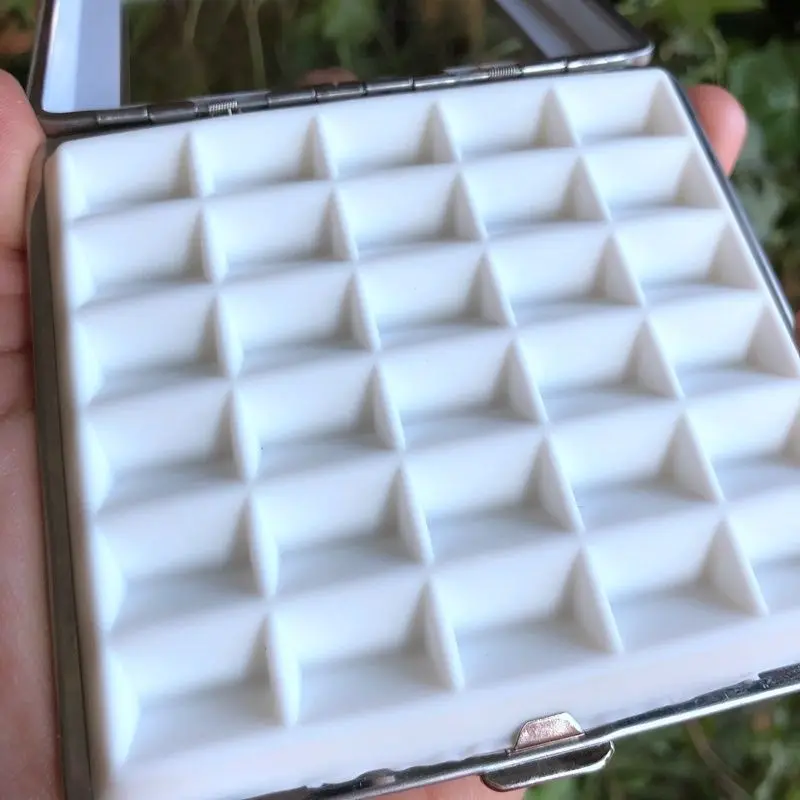 30 grids Silicone Diamond Display Box portable Treasure Organizer Tray with Lid Square Gem Stone Beads Gemstone Storage Case