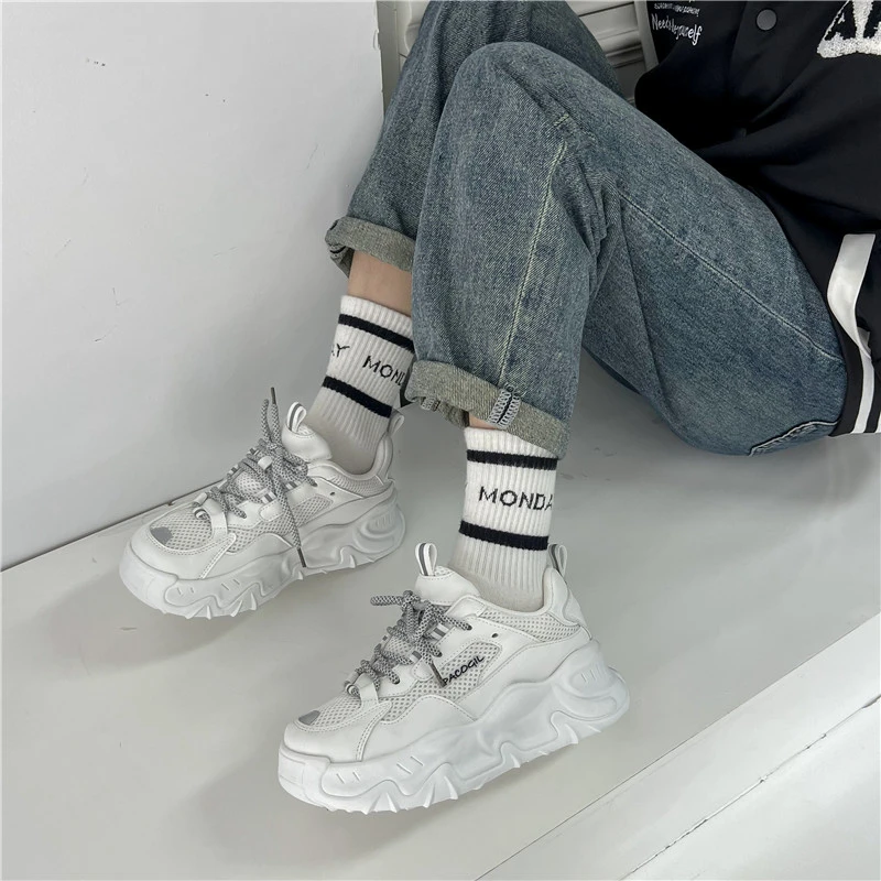 

Кроссовки на шнуровке для девочек-подростков, повседневная обувь для бега на высокой платформе, дышащая уличная спортивная обувь, массивная обувь