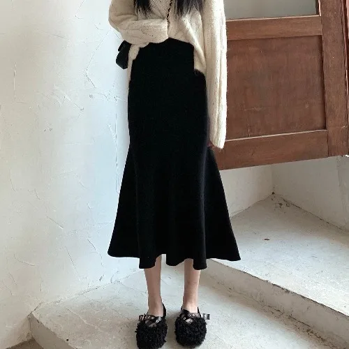 

2022 Knitting Mermaid Skirts Women Ruffles Solid Autumn Winter Elegant Faldas Mujer Vintage High Waist Jupe Femme Korean