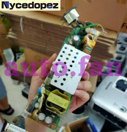 

Бывшая в употреблении плата питания для Optoma IS500 X115 DM126 PV3225 CT-X300F XE146, 1 шт.