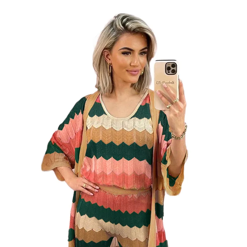 

Женский трикотажный комплект из трех предметов, кардиган с разноцветным принтом в полоску, брюки с широкими штанинами, повседневная одежда ...