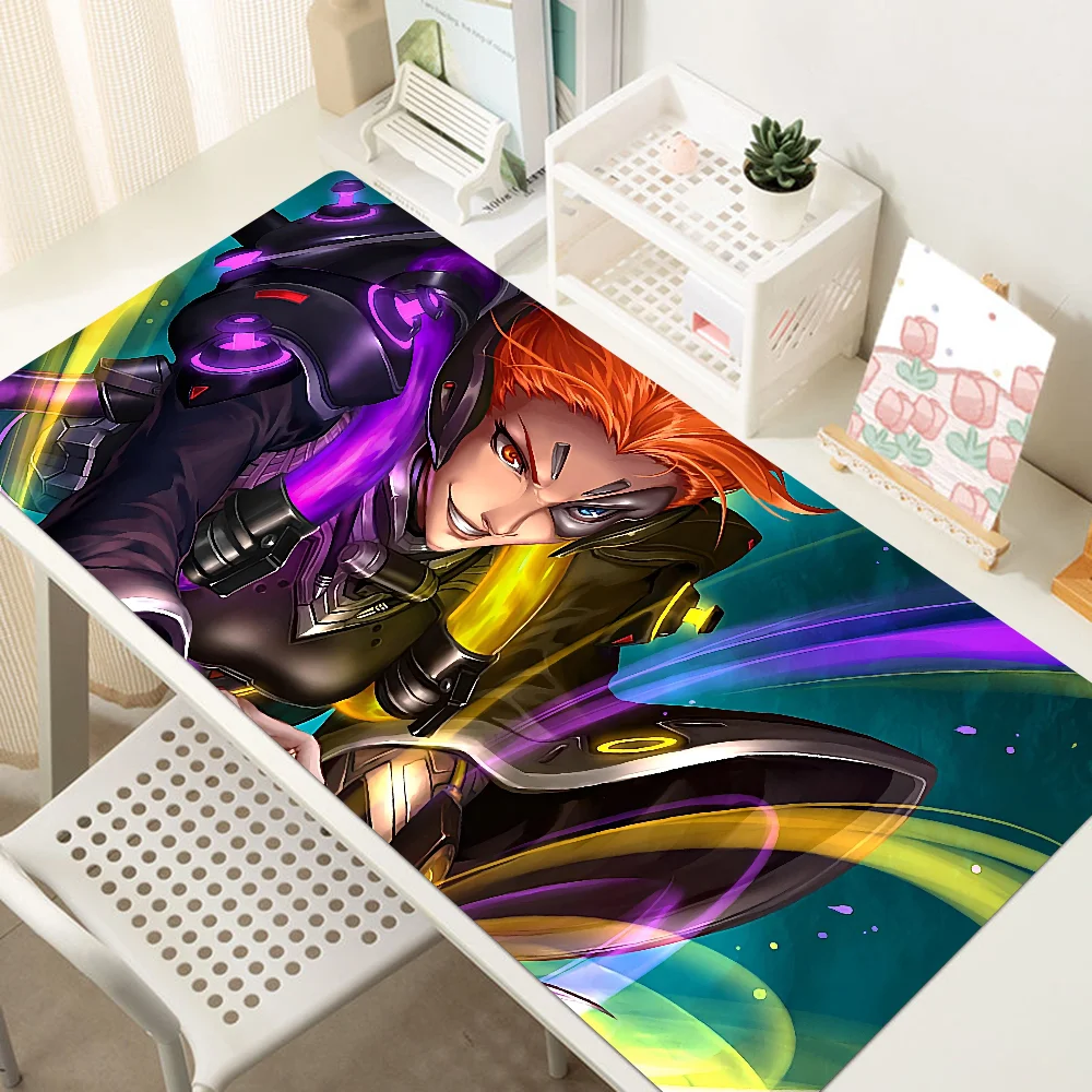 Коврик Для Игровой Мыши Overwatch Moira — Размер XXL С Нескользящим Основанием