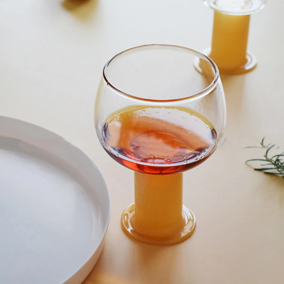 (Логотип может быть выгравирован) Бокалы из цветного стекла 220/400 мл бытовые