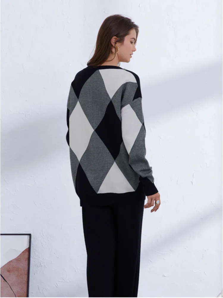 Женский трикотажный костюм с ромбовидной решеткой свитер длинным рукавом и