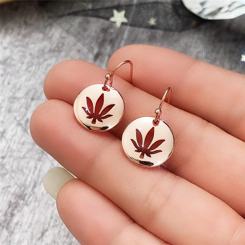 

New Fashion Hollow Out Maple Leaf Dangle Earrings for Women High Quality Metal Rose Gold Plated Minimalist Jewelry