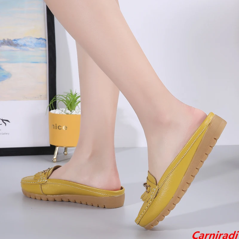 

Fashion Genuine Leather Comfortable Moccasins Women Outdoor Slip-on Casual Loafers Mother Slippers Ladies Non-slip Walking Shoes