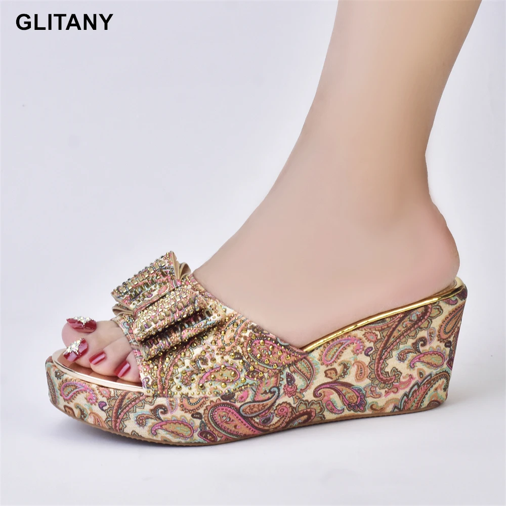 

Туфли-лодочки стразы на платформе женские, элегантные удобные дизайнерские туфли с принтом пейсли, вечерняя обувь в стиле ретро