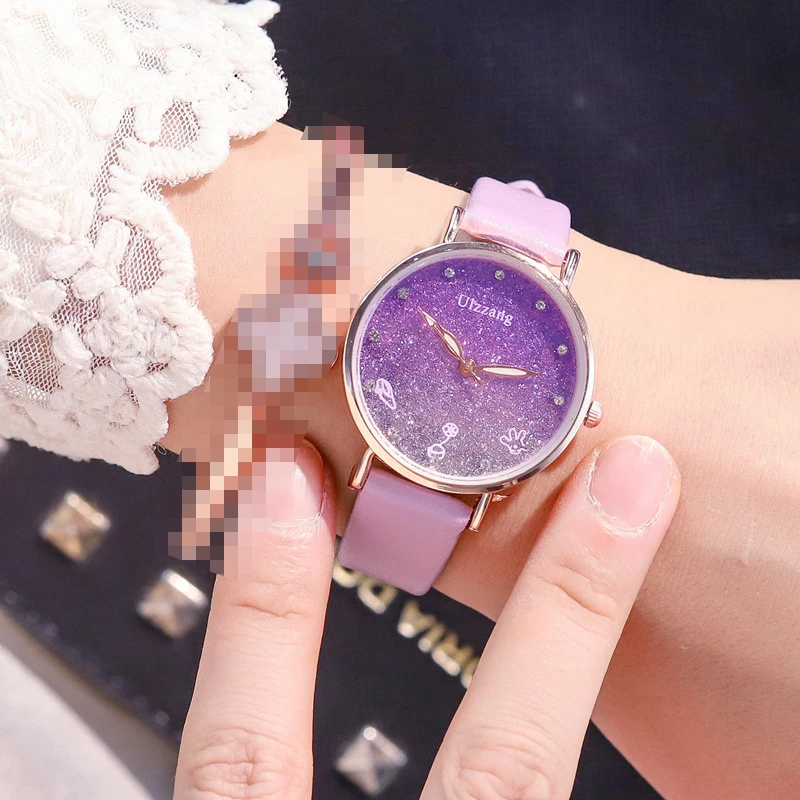 

Женские кварцевые наручные часы с кожаным ремешком