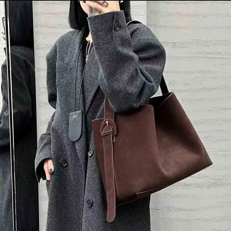 Новая зимняя матовая замшевая женская сумка из коровьей кожи сумка-тоут в стиле