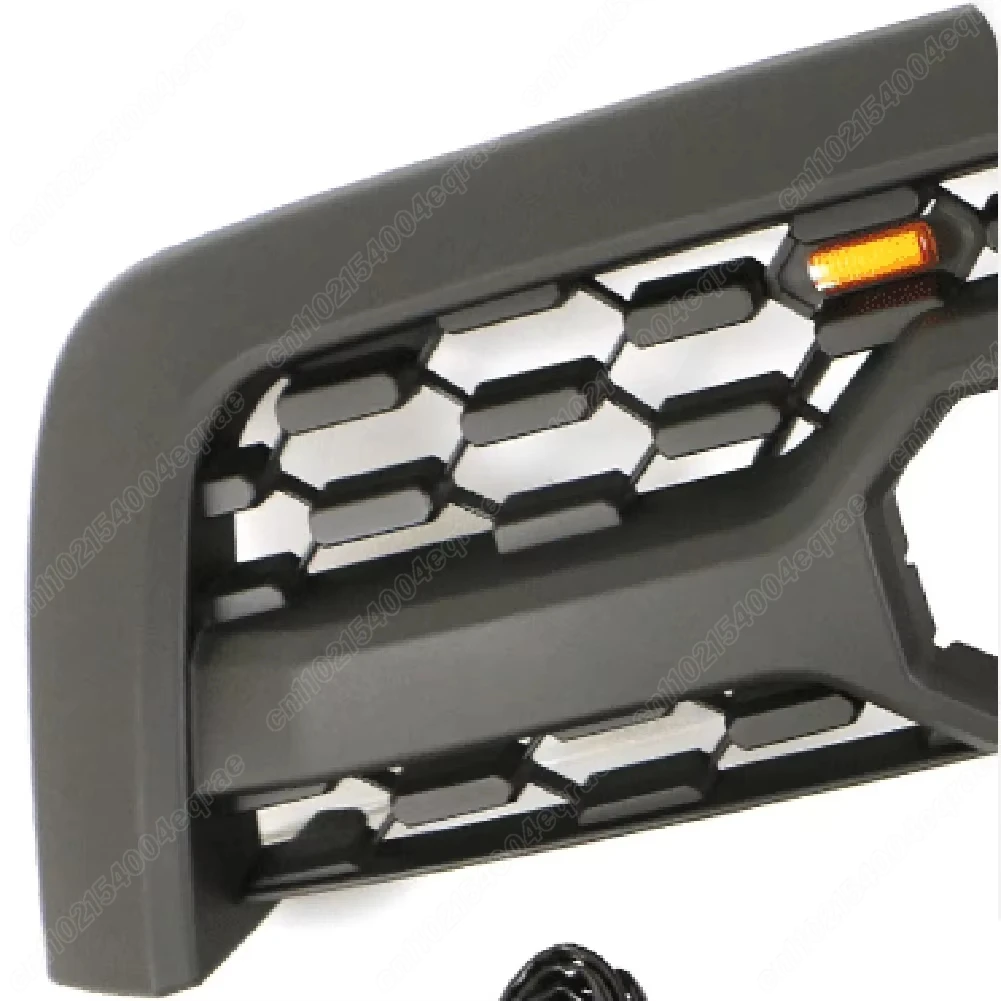 Фото Для Toyota Sequoia 2005 2006 2007, передний бампер в стиле TRD, гоночные решетки со светодиодной подсветкой, верхние решетки воздухозаборника радиатора, комплекты кузова №4