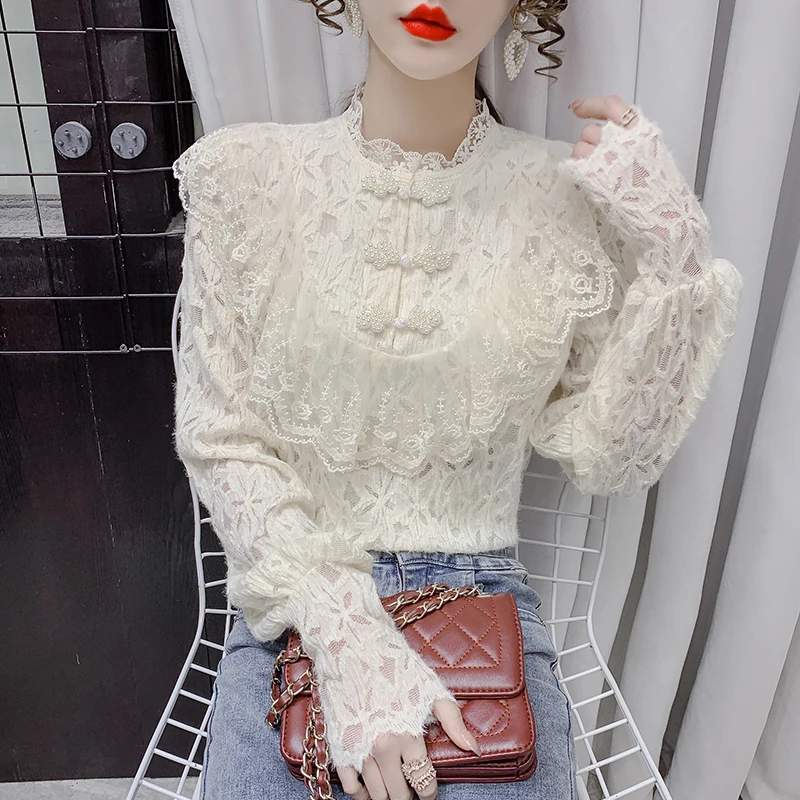 Кружевная рубашка с рюшами в стиле ретро женская утепленная на флисовой
