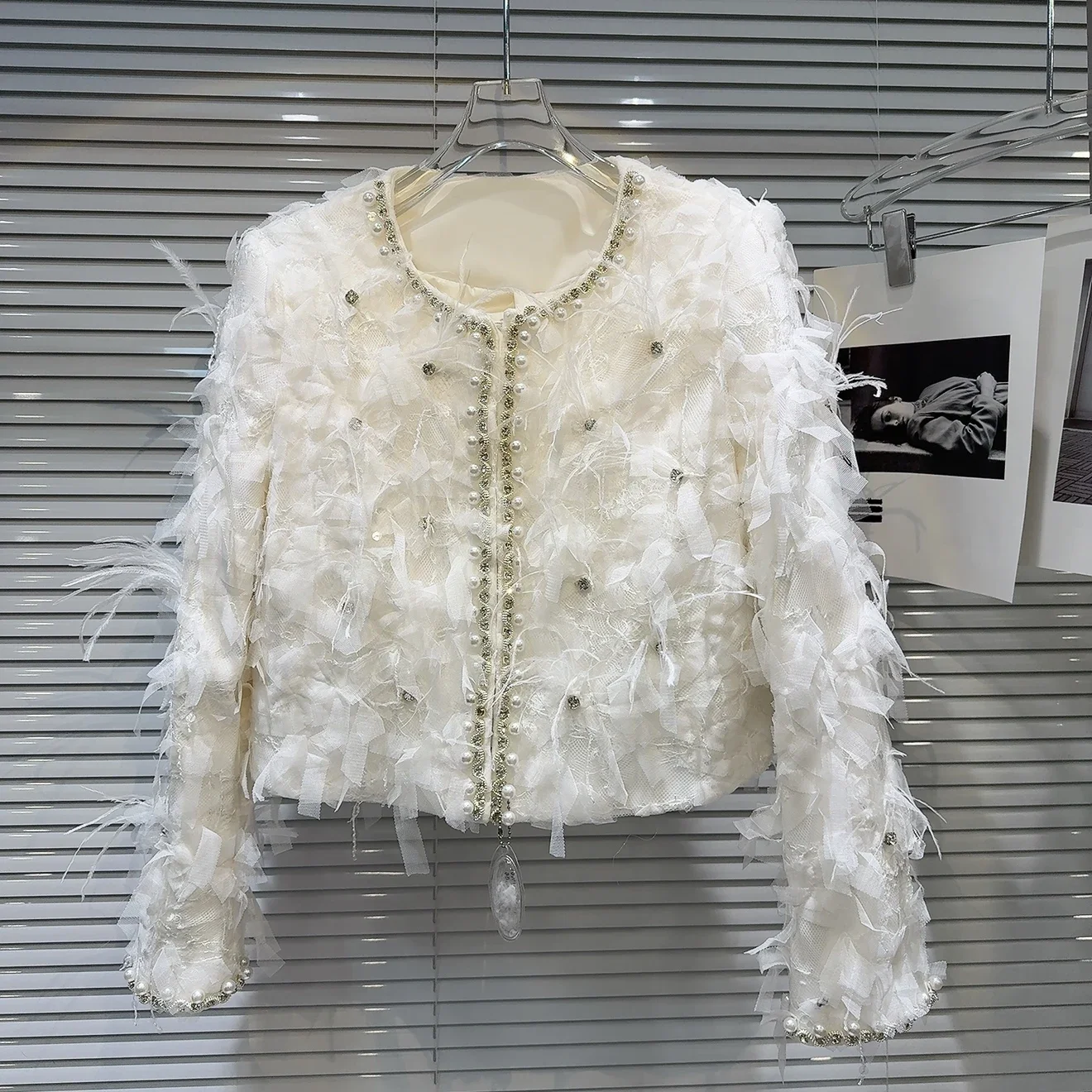 2024 зимнее короткое пуховое пальто с подкладкой из перьев теплое женское новое