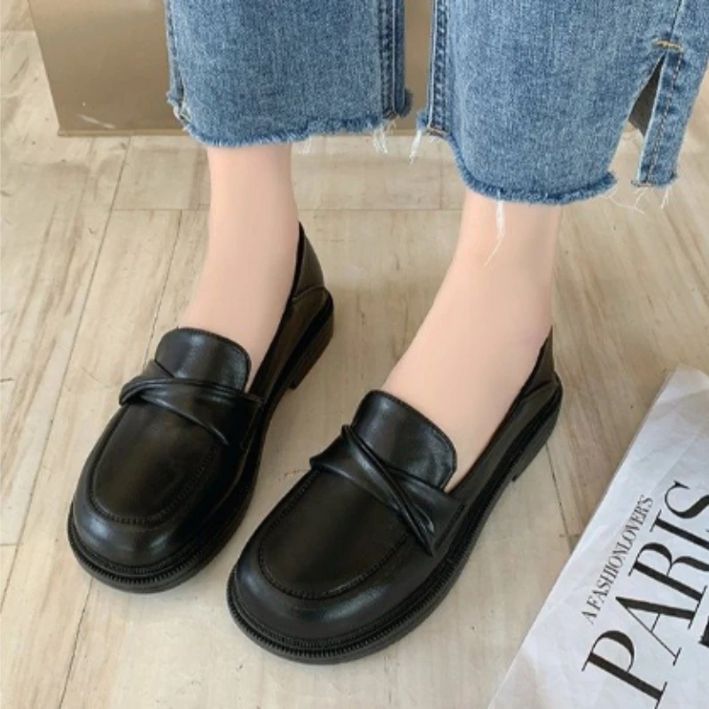 

Retro Flat Shoes Women 2022 New Spring and Summer Fashion Comfortable Thick Bottom Lolita Flat Shoes Casual Zapatos Mujer