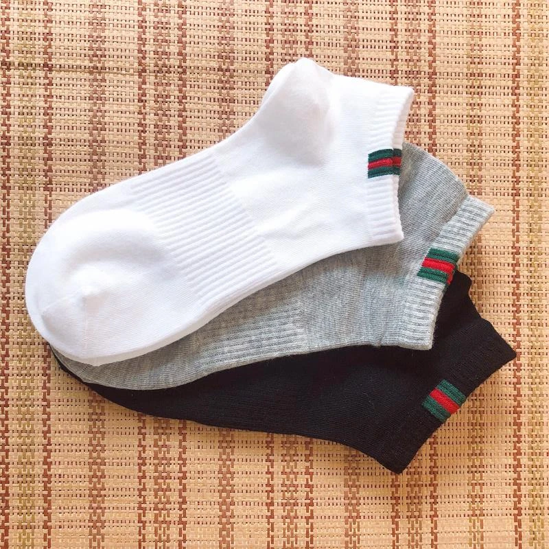 

Women Cotton Socks Wholesale Girls Student Winter Sport Stripe Short Quality Breathable Female New Korea New Lady Ship Socken