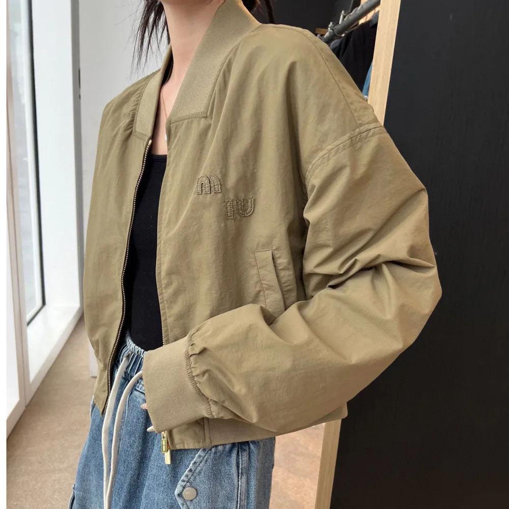 

Women's Jacket Early Autumn New Fashion Patch Embroidery Letter Temperament Academy Style Versatile Loose Short Jacket Coat